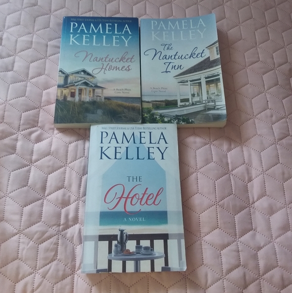 3 Books Pamela Kelley The Nantucket Inn Series Books #1 & 8 and Novel The Hotel - Picture 1 of 8